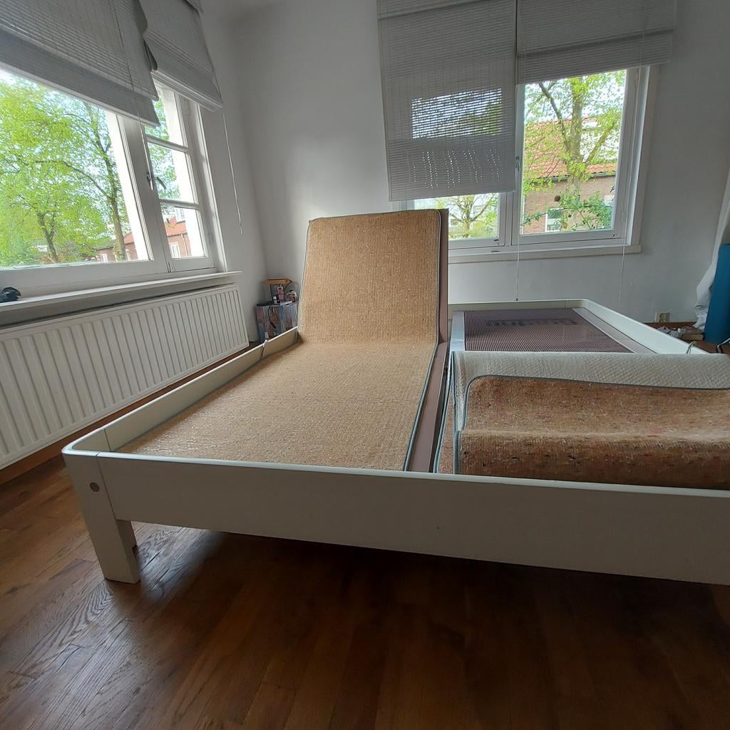 Auping bed 160x200 met spiraalbodems, Huis en Inrichting, Ophalen, Gebruikt, Wit, Tweepersoons