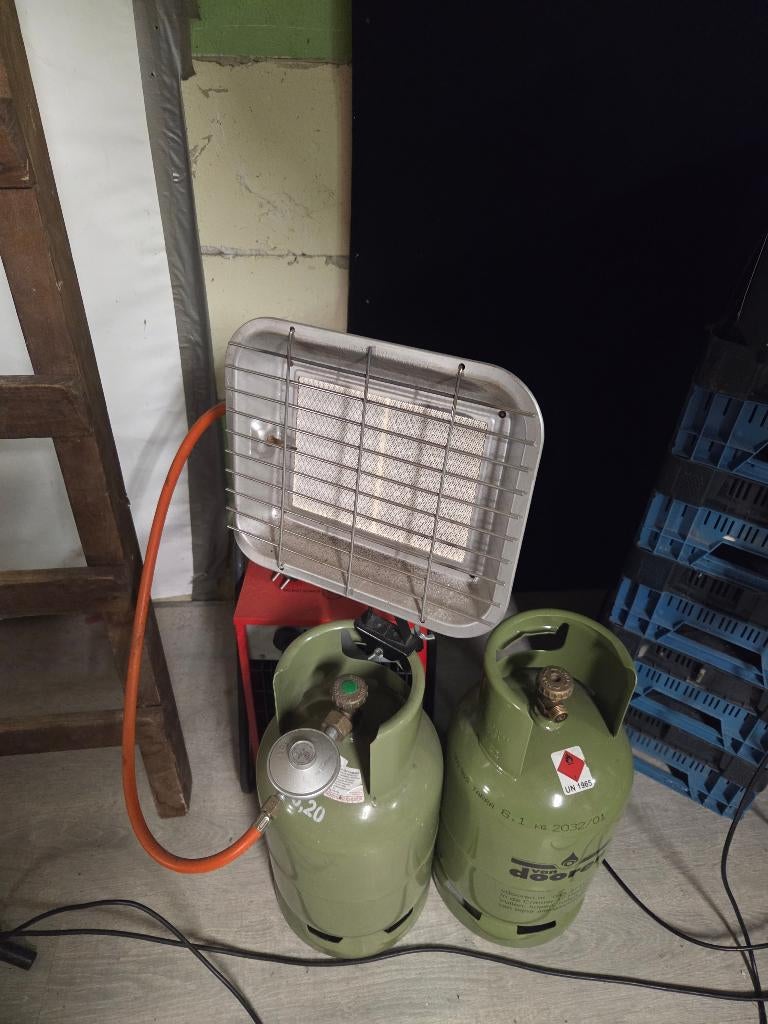 straal kachel, Ophalen, 30 tot 80 cm, Gebruikt, Kachel