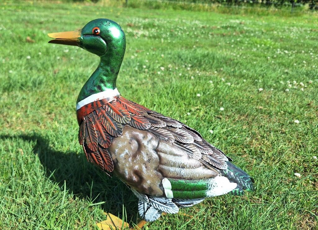 Gekleurde metalen eend tuinbeeld, Tuin en Terras, Tuinbeelden, Verzenden, Nieuw, Metaal, Dierenbeeld