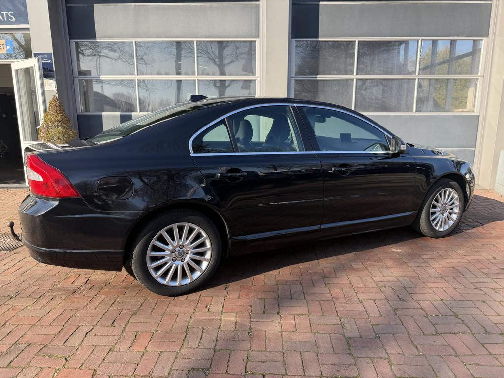 Volvo S80 3.2 Momentum Yongtimer Bj 2007 Leer,Navi,17Inch,Cr, Auto's, 238 pk, Zwart, 1553 kg, Zwart