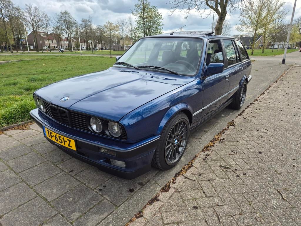 BMW E30 Touring Edition 330i, Auto's, Overige kleuren, Particulier, Geïmporteerd, 500 kg