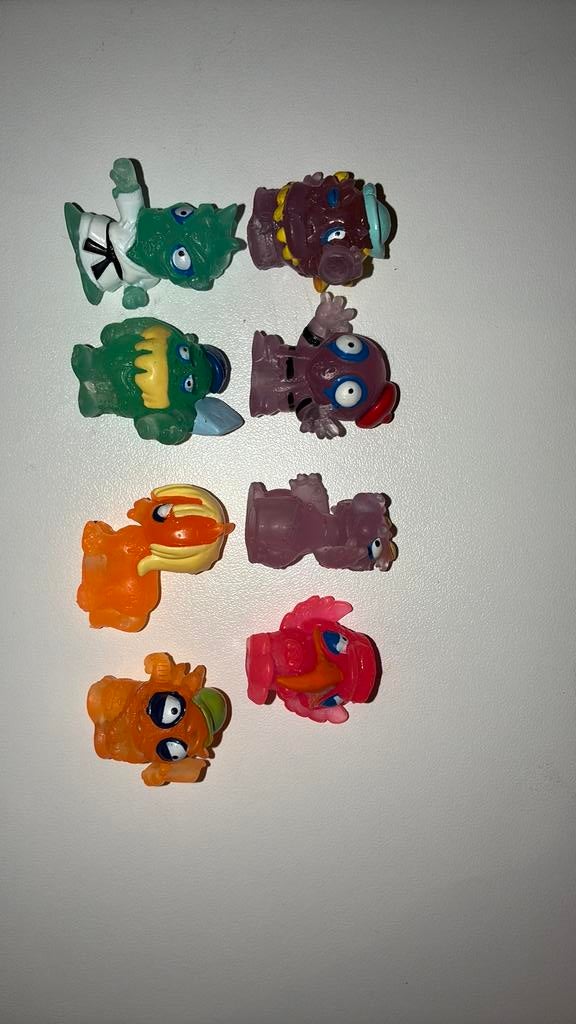 8 zomlings, Ophalen of Verzenden, Zo goed als nieuw