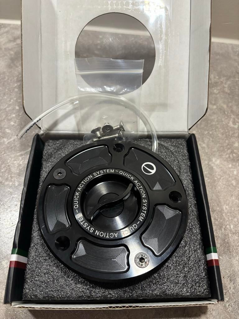 Quick release tankdop, Motoren, Onderdelen | Overige, Nieuw, Ophalen of Verzenden