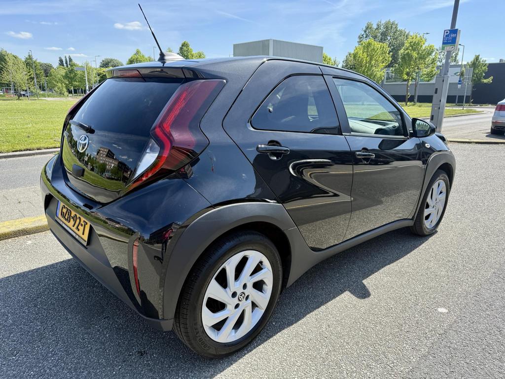 Toyota Aygo X 1.0 VVT-i First Carplay / Clima / Cruise / Bov, Auto's, Toyota, 12 maanden, Stof, Gebruikt, Euro 6