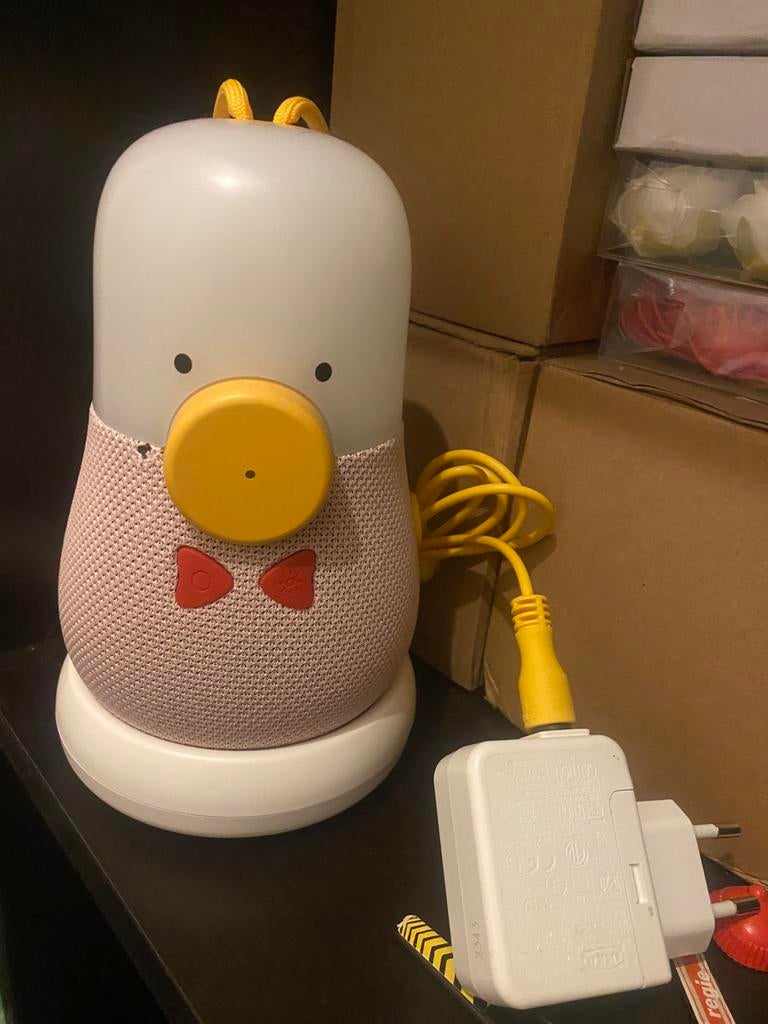 Pinot IKEA Speaker met Verlichting - Schattig en Functioneel, Overige merken, Overige typen, Ophalen of Verzenden, Zo goed als nieuw