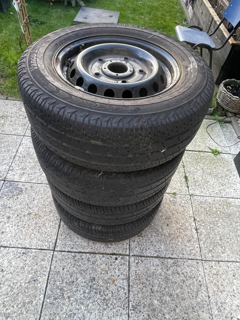 Ford transit stalen velgen met zomerbanden  215/65/r15, Ophalen, 15 inch, Banden en Velgen, Zomerbanden