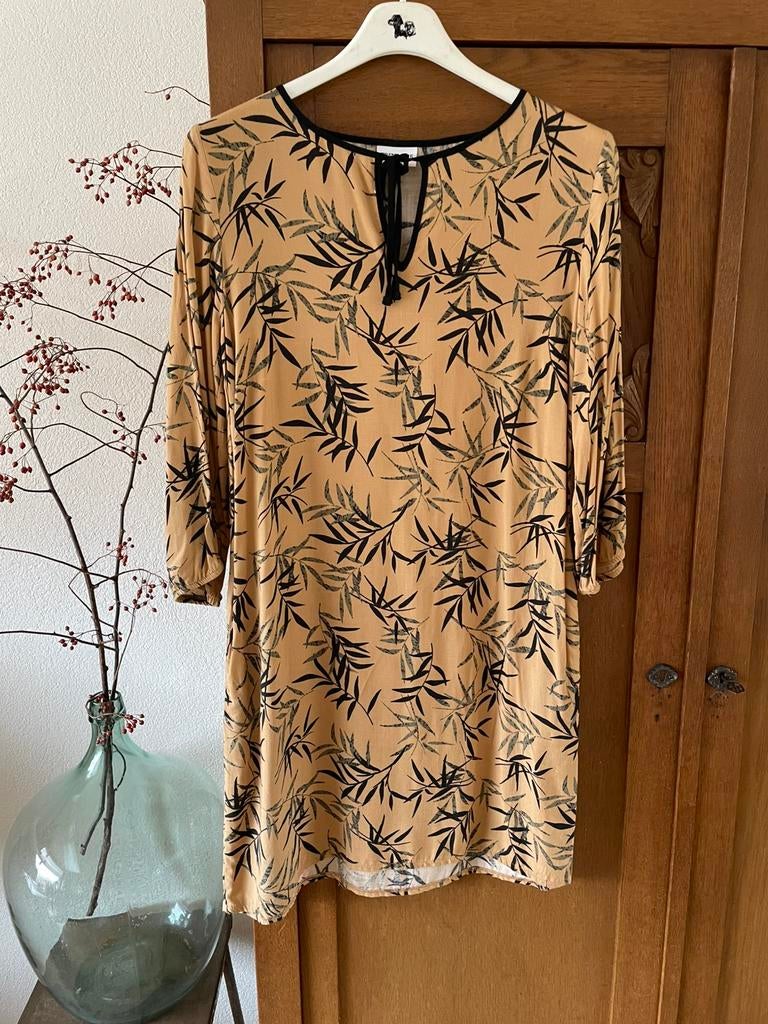 Leuke jurk Trend One 38, Ophalen of Verzenden, Zo goed als nieuw, Maat 38/40 (M), Boven de knie