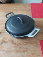 Gietijzeren Stoofpan Braadpan Zwart 20 cm france, Huis en Inrichting, Keuken | Potten en Pannen, Ophalen of Verzenden, Gebruikt