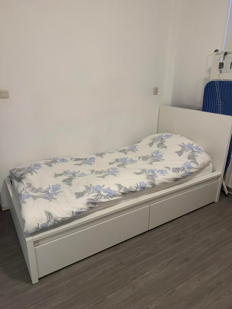 Ikea 1-persoonsbed incl. 2 bedlades en matras, Ophalen, Overige materialen, Gebruikt, 90 cm