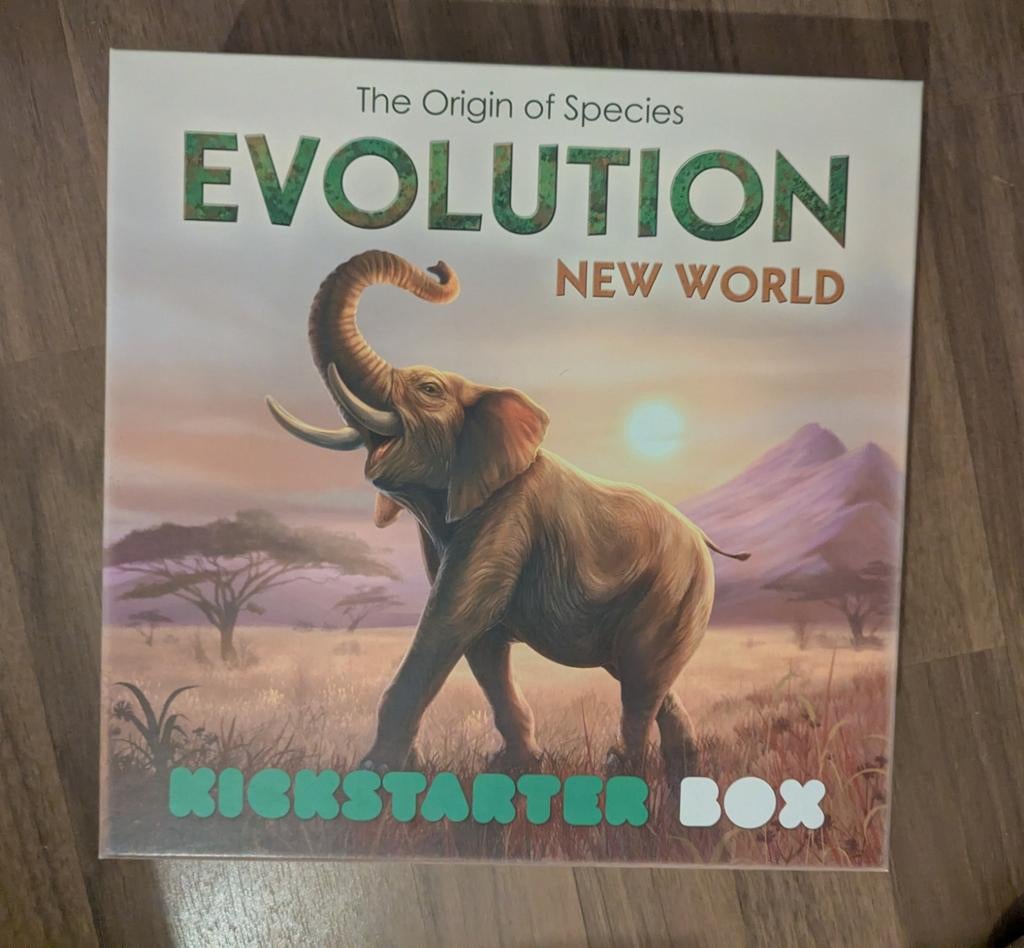 Evolution bordspel met Kickstarter box, Vijf spelers of meer, Ophalen of Verzenden, Zo goed als nieuw, Rightgames