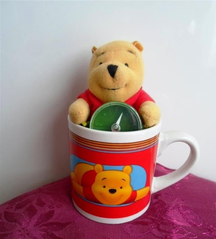 Beer Winnie the Pooh met kompas en porseleinen mok. Disney., Ophalen of Verzenden, Zo goed als nieuw, Stoffen beer, Overige merken