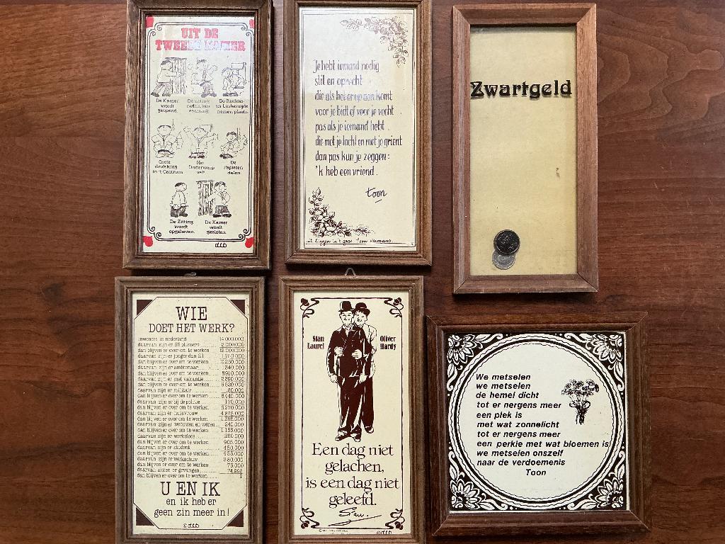 Diverse vintage tegeltjes met spreuken, o.a. Toon Hermans, Huis en Inrichting, Verzenden
