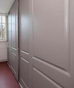 Zeer nette schuifdeurkast Rafitto, Ophalen, 200 cm of meer, Klassiek, Zo goed als nieuw