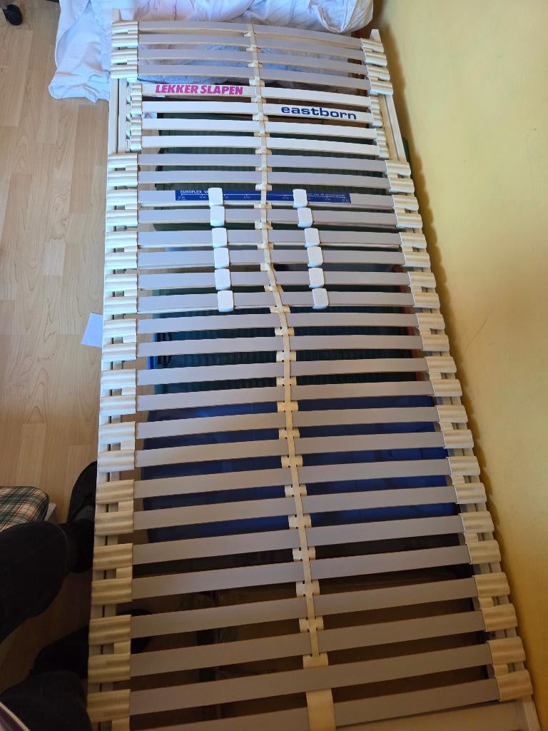 Lattenbodem, Ophalen, Gebruikt, 90 cm, Eenpersoons