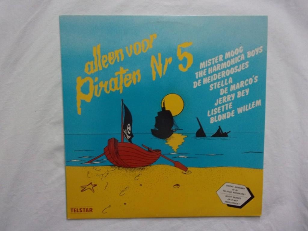 Alleen voor piraten nr 5 LP, Ophalen of Verzenden, Gebruikt, 12 inch, Levenslied of Smartlap