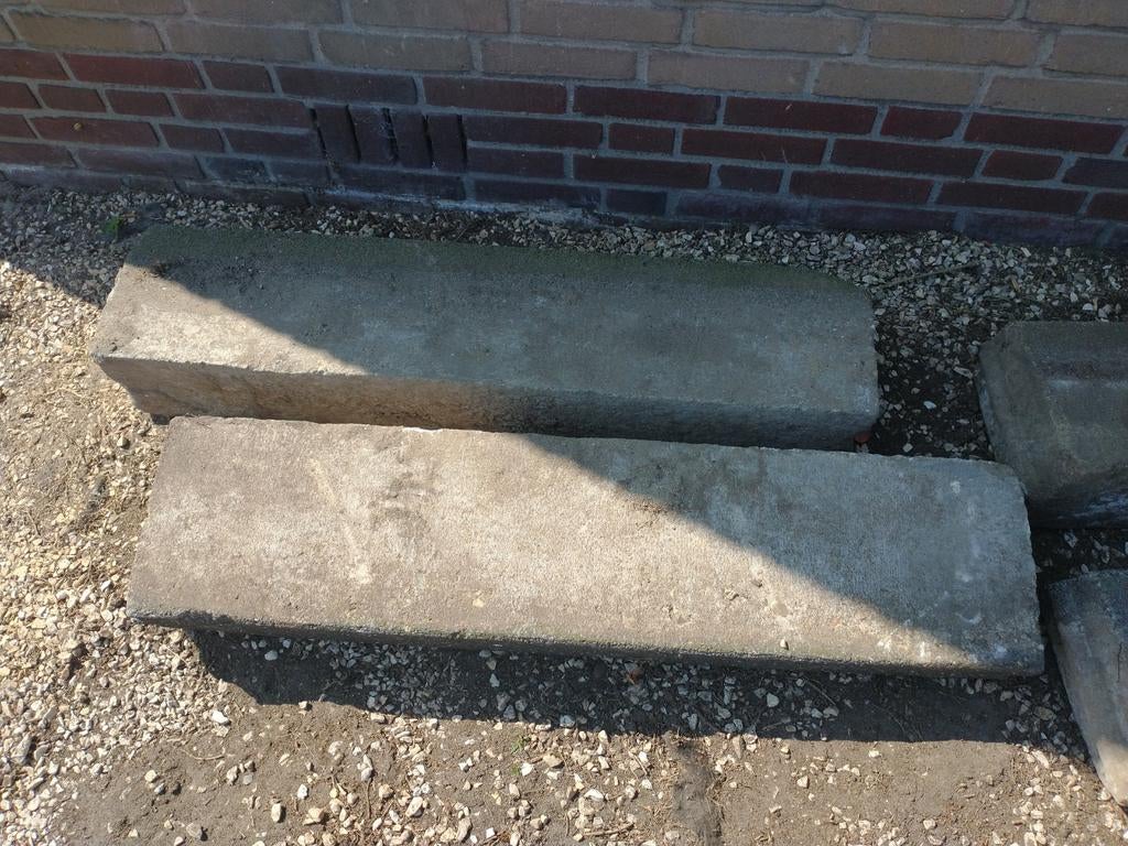 Trottoir banden 4 stuks, Ophalen, Gebruikt, Minder dan 100 cm, Minder dan 25 cm