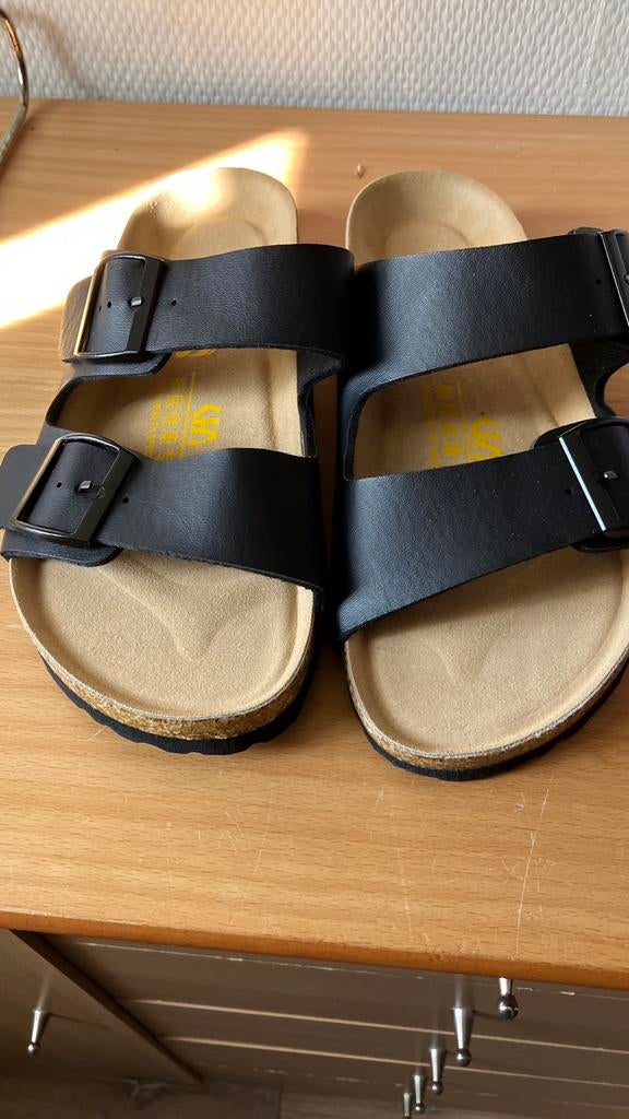 Niewe schoenen dames en heren, Ophalen, Zo goed als nieuw, Zwart, Sneakers of Gympen