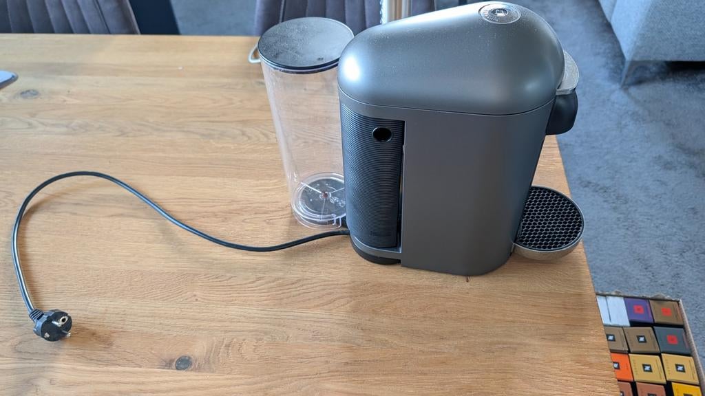 Nespresso Vertuo koffiezetapparaat, Ophalen, Koffiemachine, Afneembaar waterreservoir