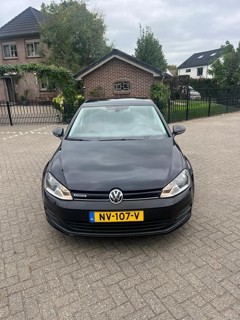 Volkswagen Golf 1.0 TSI Comfortline, Auto's, Voorwielaandrijving, Stof, Gebruikt, Origineel Nederlands