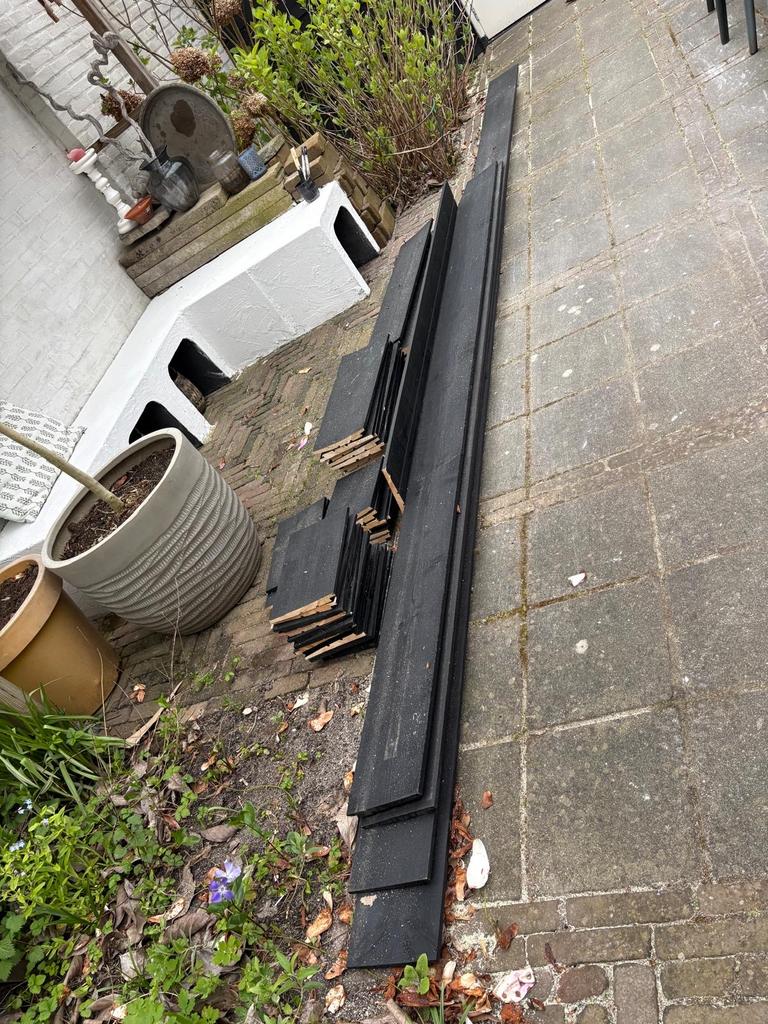 Zweeds rabat; Zwarte planken voor gevel of schuurbetimmering, Ophalen, Gebruikt, Minder dan 25 mm, Plank