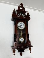 Antieke paardjesregulateur wandklok, Antiek en Kunst, Ophalen