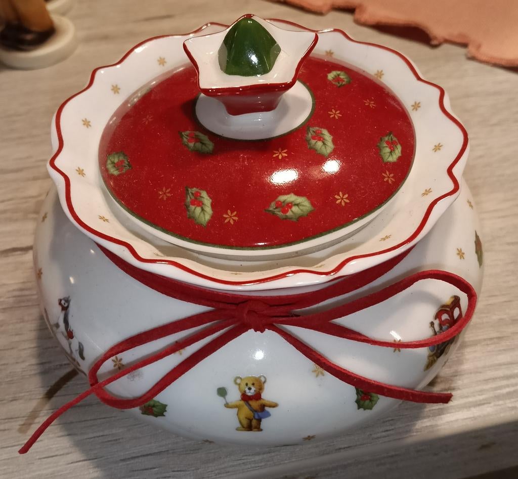 Voorraadpot Kerst van Velleroy & Boch, Diversen, Kerst, Ophalen of Verzenden, Zo goed als nieuw