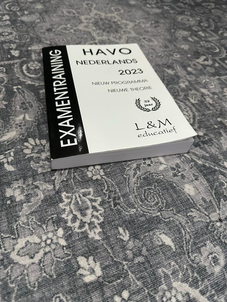 Examentraining HAVO Nederlands 2023, Ophalen of Verzenden, Alpha, Zo goed als nieuw, Niet van toepassing