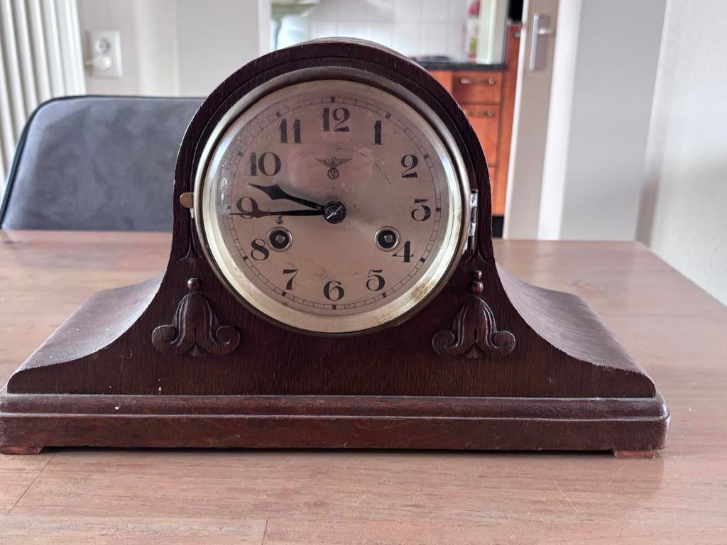 Mooi schoorsteen klok merk: F.M.S., Ophalen