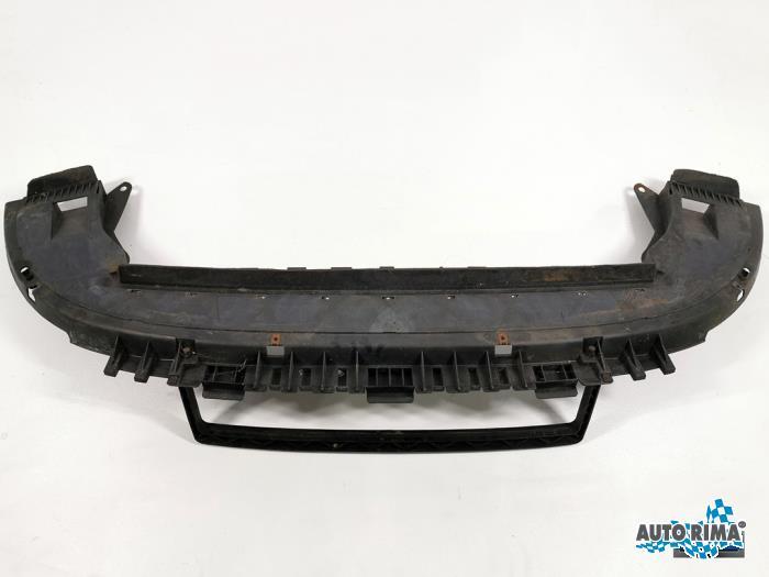 Bumper onderplaat van een Volvo C30, Auto-onderdelen, Gebruikt, -, -, Ophalen of Verzenden