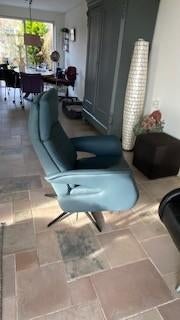 Luxe Montel Fauteuil. (Grijs/Blauw), Huis en Inrichting, Fauteuils, Zo goed als nieuw, Leer, Metaal, 50 tot 75 cm, 75 tot 100 cm