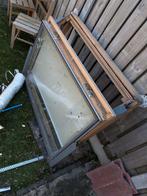 Gebruikt dakraam met houten kozijn, Gebruikt, 80 tot 120 cm, 120 tot 160 cm, Ophalen of Verzenden