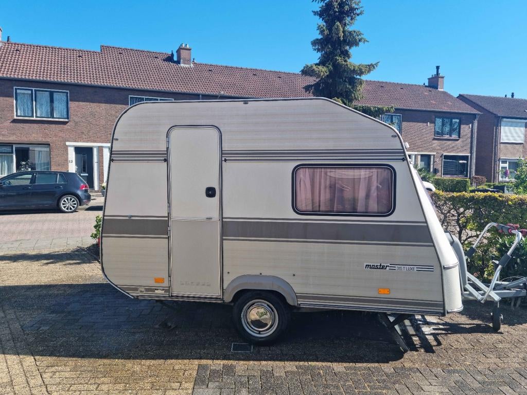 Aventura Master 315T Luxe caravan te koop in goede staat, Luifel, Tot en met 2, Treinzit, Dwarsbed