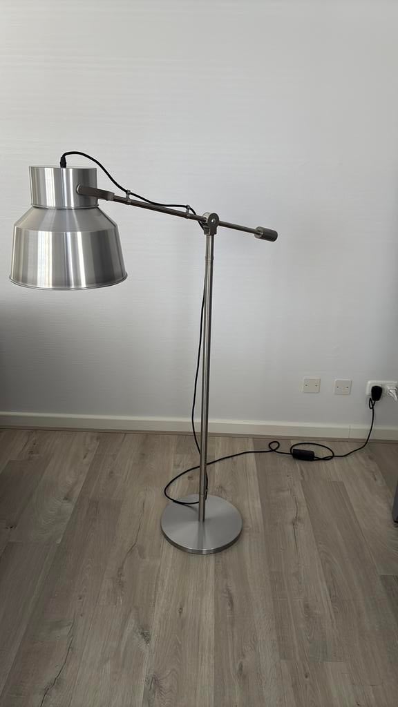 Hala Zeist (lees) vloerlamp XL metalen, Huis en Inrichting, Lampen | Vloerlampen, Ophalen, Gebruikt, Metaal, 100 tot 150 cm