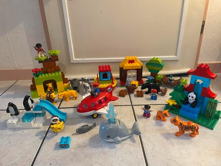 Duplo 10805 Rond de Wereld+instructieboekje, Kinderen en Baby's, Speelgoed | Duplo en Lego, Zo goed als nieuw, Duplo, Complete set