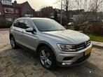 Volkswagen Tiguan 1.4 TSI 92KW 2016 Grijs, Auto's, Volkswagen, Voorwielaandrijving, 125 pk, 4 cilinders, Origineel Nederlands