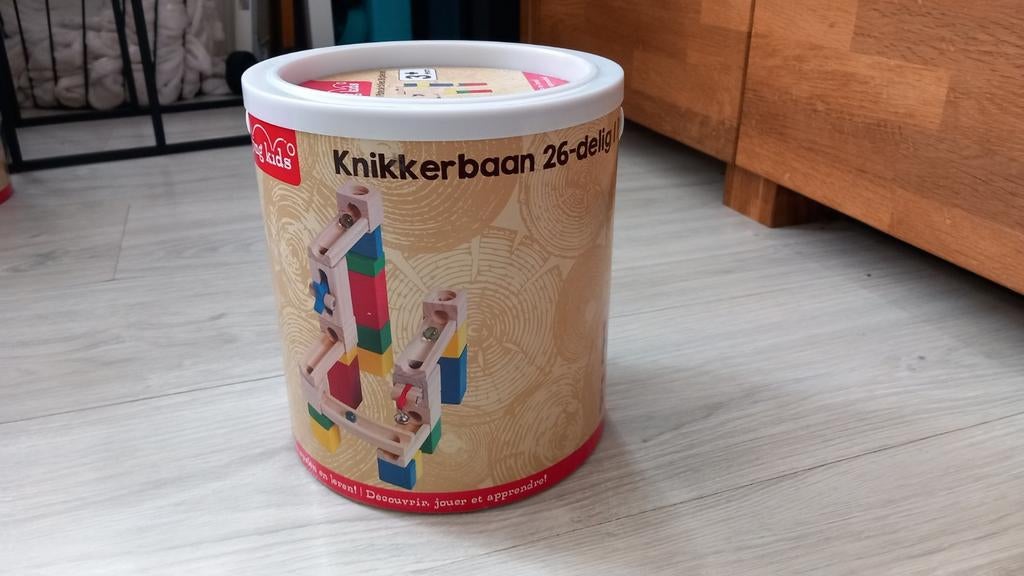 Houten knikkerbaan, Ophalen, 2 tot 4 jaar, 10 tot 50 stukjes, Zo goed als nieuw