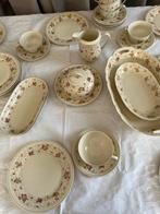 Arzberg Ontbijtservies - Compleet met Bloemmotief, Huis en Inrichting, Ophalen of Verzenden, Zo goed als nieuw, Overige stijlen
