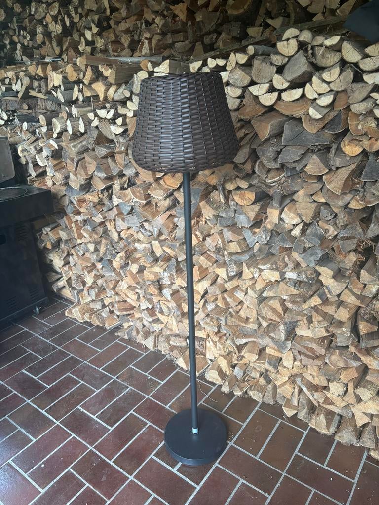 Buitenlamp op zonne-energie, Zonne-energie, Kunststof, Gebruikt, Minder dan 50 watt