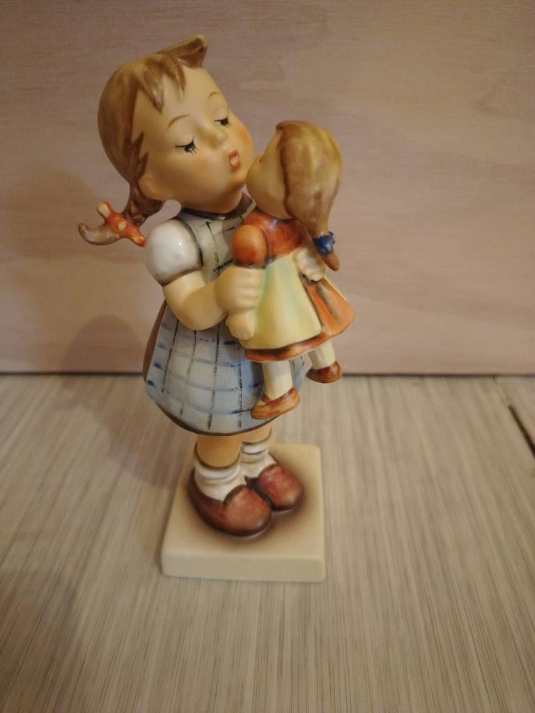Hummel 311 Hab mich lieb / Kiss me, Ophalen of Verzenden, Nieuw, Hummel