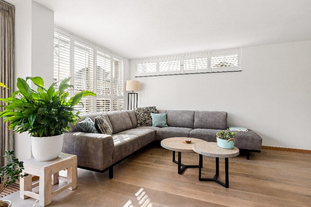 Prachtige Hoekbank grijs stof/leder, Huis en Inrichting, Banken | Bankstellen, Ophalen, Overige materialen, 75 tot 100 cm, Zo goed als nieuw