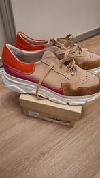 Maat 44 dl sport, Ophalen of Verzenden, Zo goed als nieuw, Zwart, Sneakers of Gympen