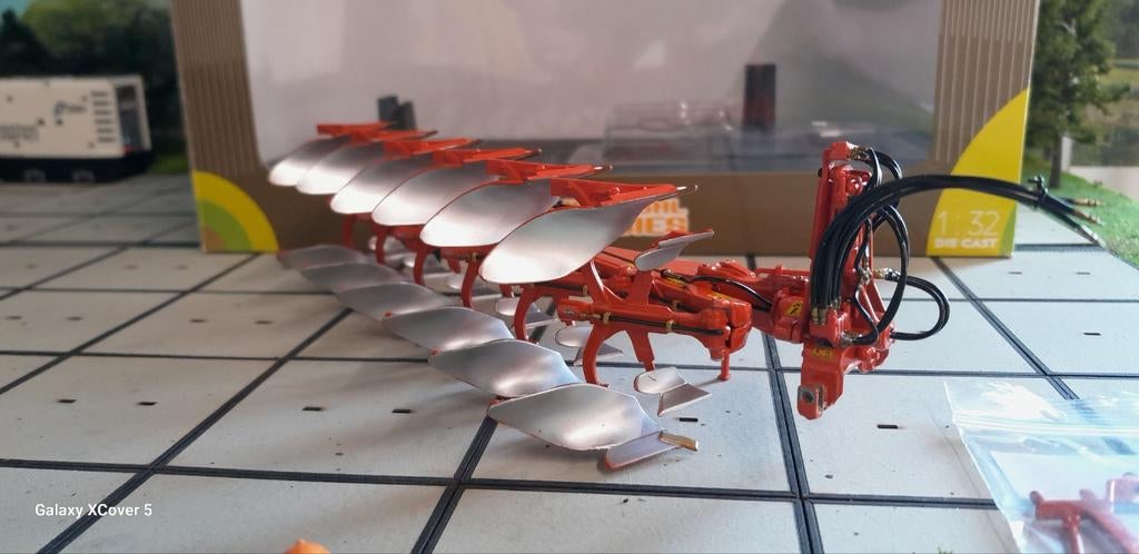 Kuhn vari master, te koop. KVERNELAND gezocht, Ophalen of Verzenden, Zo goed als nieuw, Auto, Overige merken