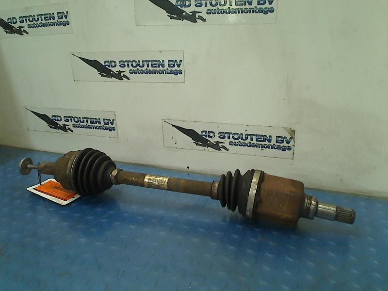 Aandrijfas Links Voor Ford C-Max (DM2) 2010 4M513B437JD, Gebruikt, Henry-Ford-Straße  1, Köln 50735, , Duitsland, Ford-Werke GmbH