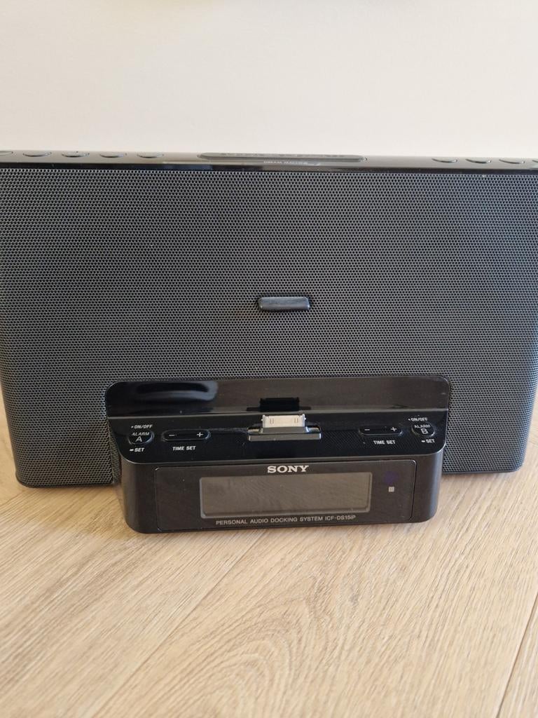 Wekkerradio Sony met iPod/iPhone Dock, Ophalen, Gebruikt, Radio