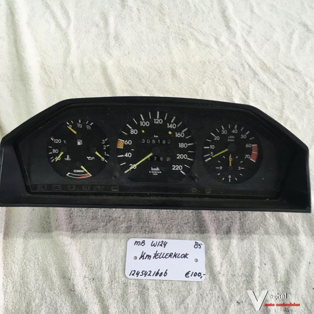 Mercedes W124 1985   Km Tellerklok      124 542 1606