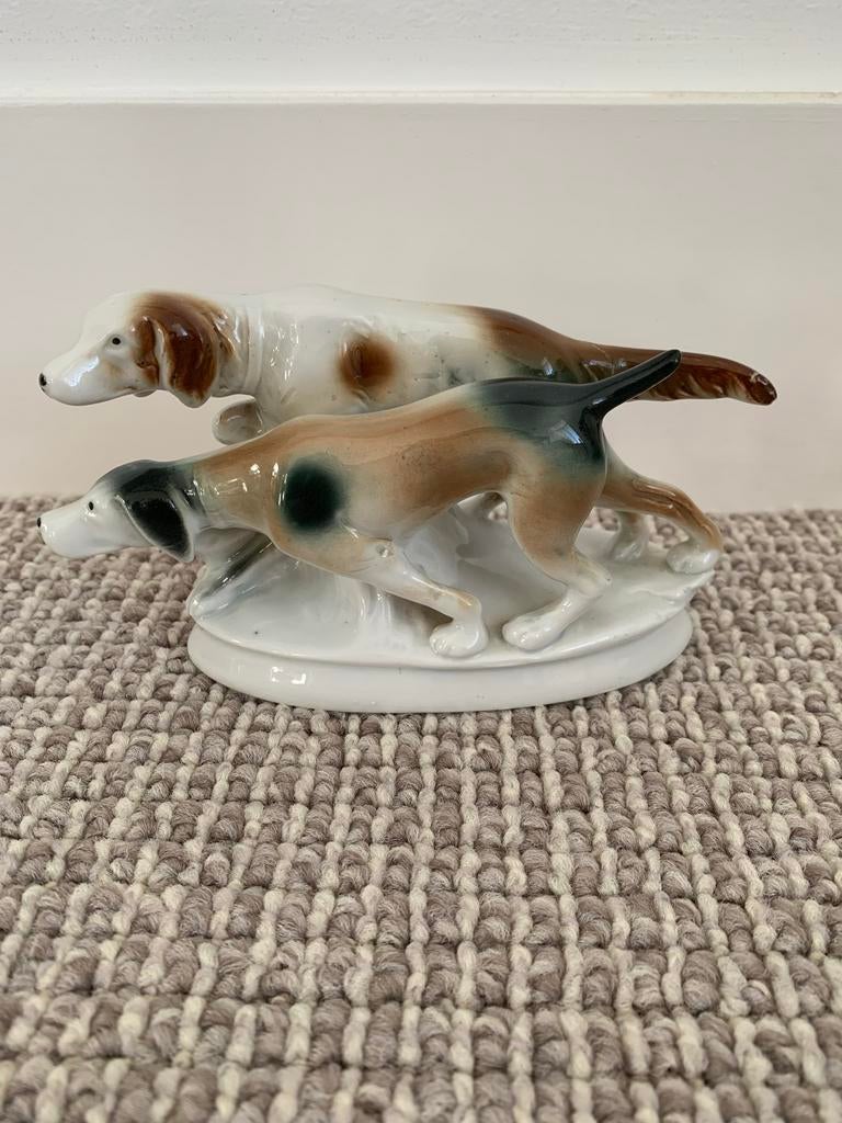 Antiek Duits Carl Scheidig porseleinen jachthonden beeldje, Ophalen of Verzenden