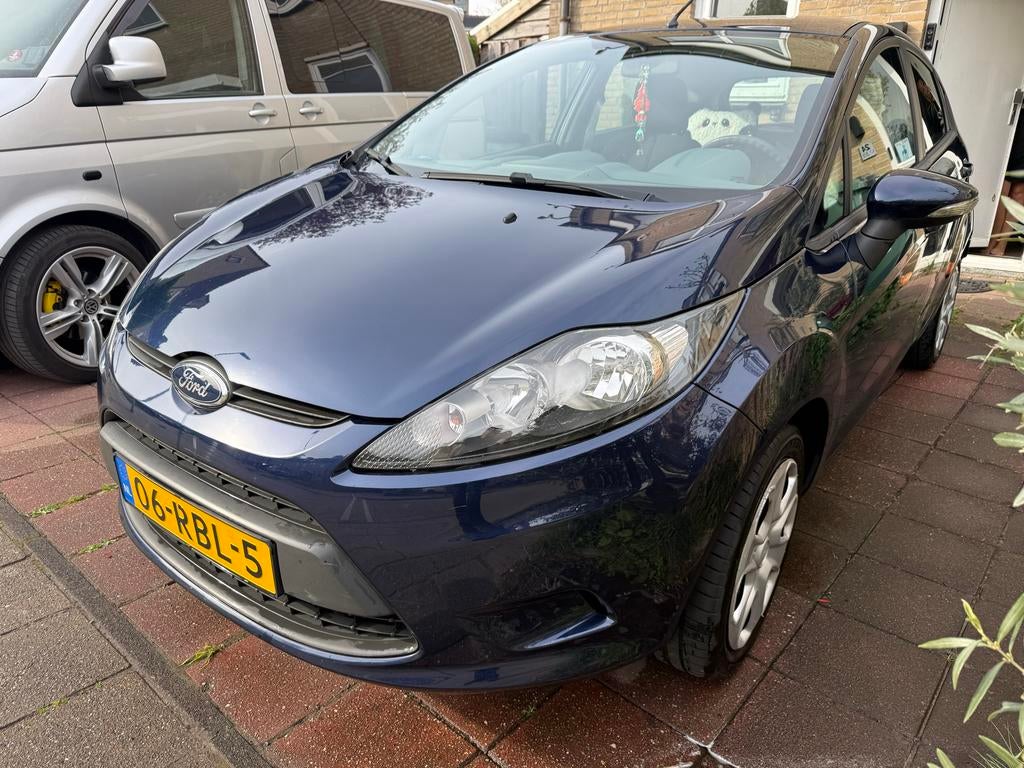 Ford Fiësta 1.25 44KW 5DR 2011 Blauw, Auto's, Voorwielaandrijving, 40 €/maand, 1242 cc, 4 cilinders