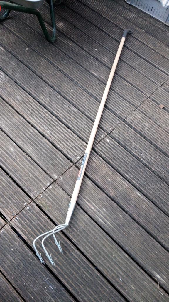 Talen Tools Cultivator met 3 tanden en lange steel - Nieuw, Ophalen, Nieuw, Cultivator, Talen Tools