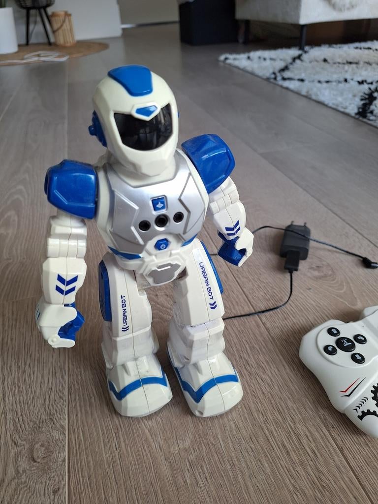 Interactieve Robot met afstandsbediening en oplader, Ophalen of Verzenden, Gebruikt