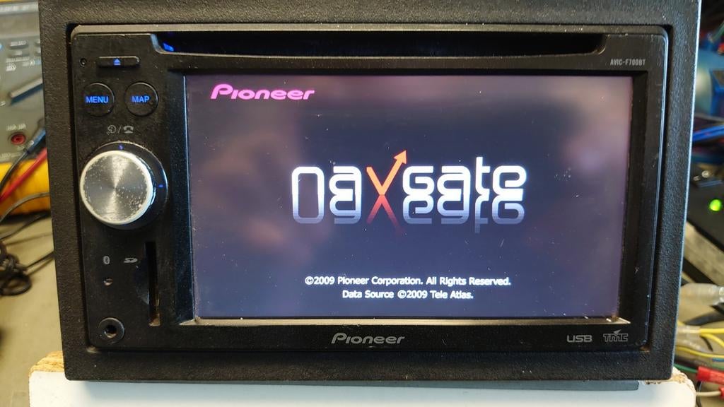 Pioneer AVIC-F700BT Navigatiesysteem en Mediaspeler, Auto diversen, Ophalen of Verzenden, Gebruikt